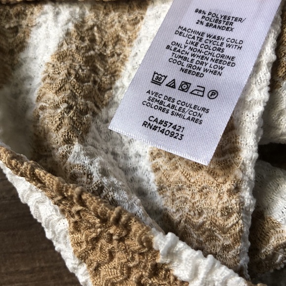 Loft Top - Picture 6 of 6